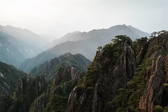Żółte Góry w Chinach - Huang Shan - 黄山
