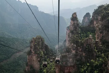 Góry Avatara - Park Narodowy Zhangjiajie